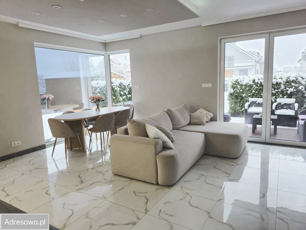 bliźniak, 5 pokoi Krzyków. Zdjęcie 9