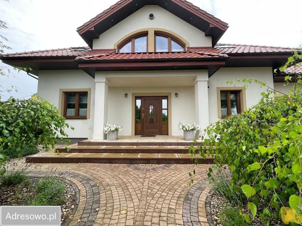 dom wolnostojący, 6 pokoi Konopnica. Zdjęcie 1