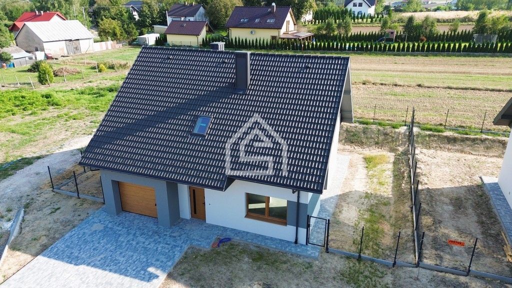 dom wolnostojący, 5 pokoi Dąbrowa. Zdjęcie 4