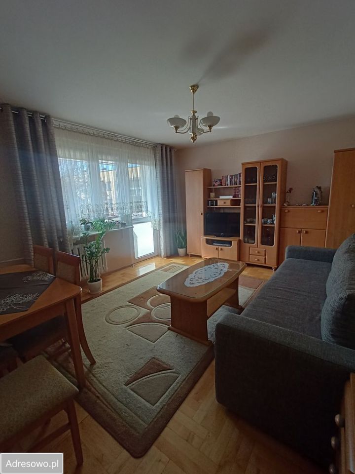 Mieszkanie 3-pokojowe Radom Zamłynie, ul. Spółdzielcza. Zdjęcie 1