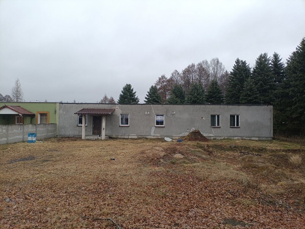 Biuro Szwecja, ul. Szkolna. Zdjęcie 1