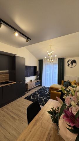 Mieszkanie 4-pokojowe Kraków. Zdjęcie 1