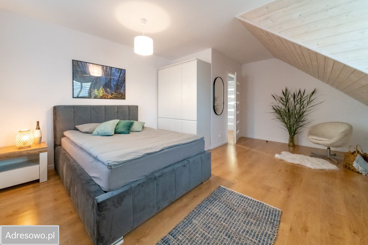 dom wolnostojący, 6 pokoi Bryzgiel. Zdjęcie 15