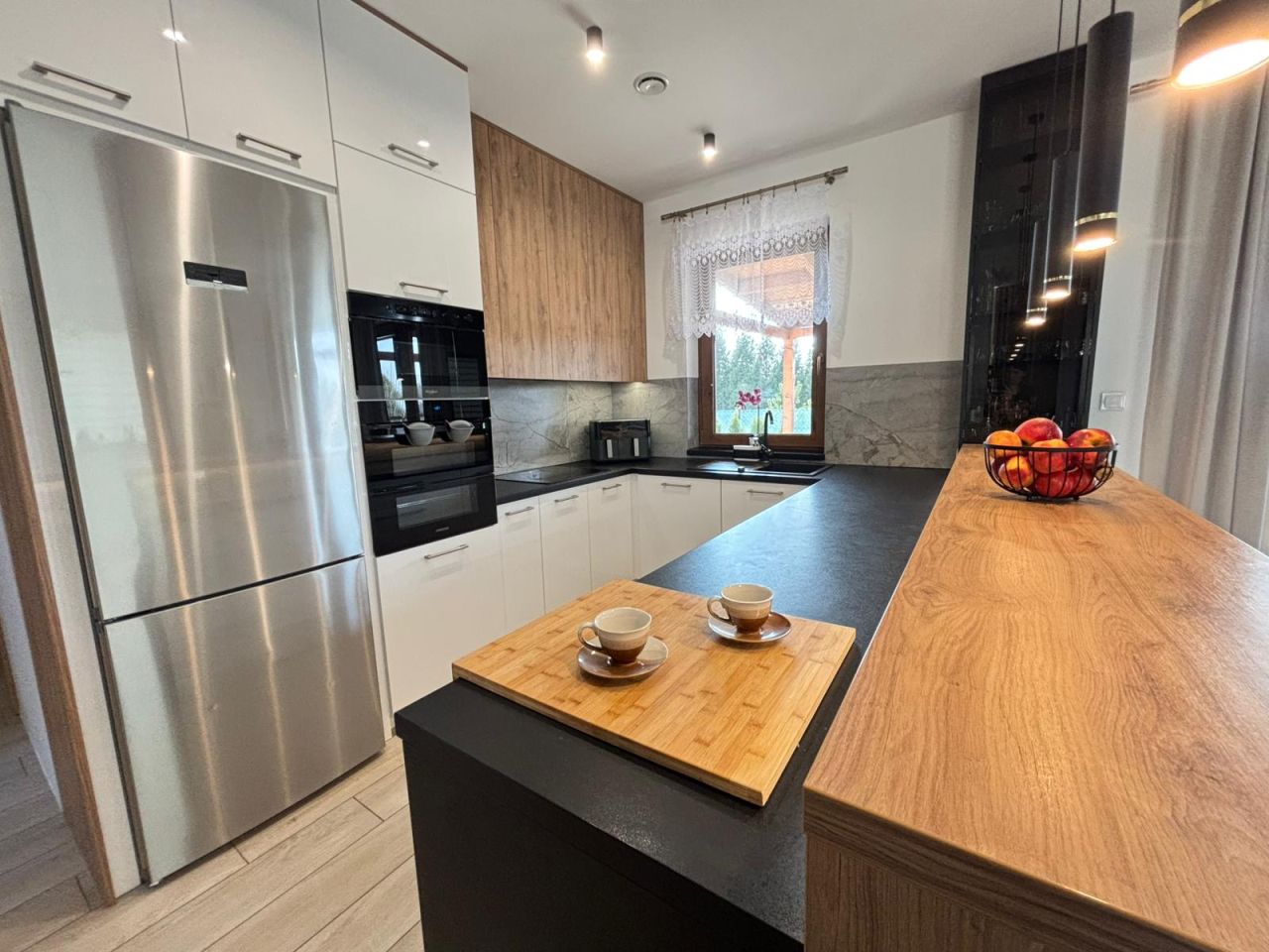 dom wolnostojący, 5 pokoi Pstrokonie Zamoście, ul. Wczasowa. Zdjęcie 3