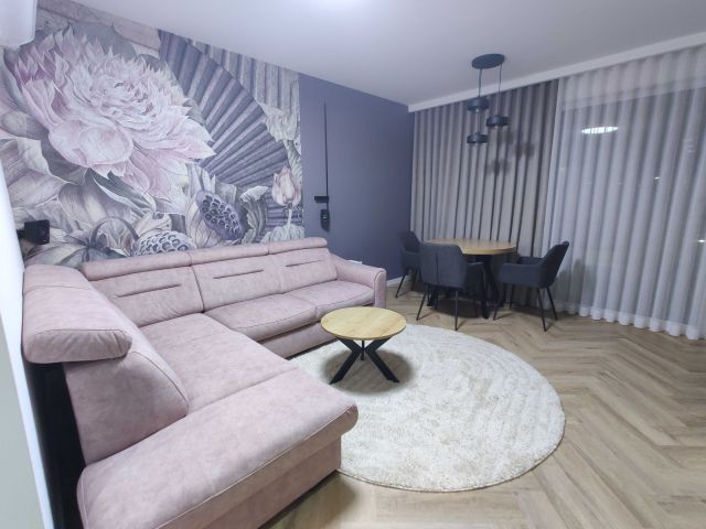 Mieszkanie 3-pokojowe Kielce Ostra Górka, ul. Wojska Polskiego. Zdjęcie 1