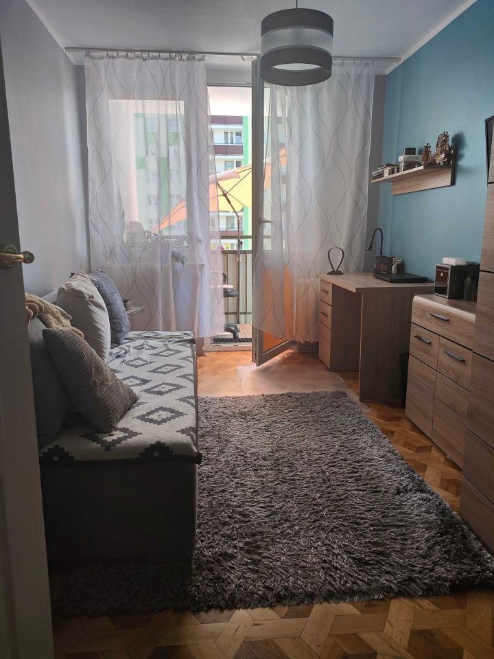 Mieszkanie 3-pokojowe Łęczna. Zdjęcie 4