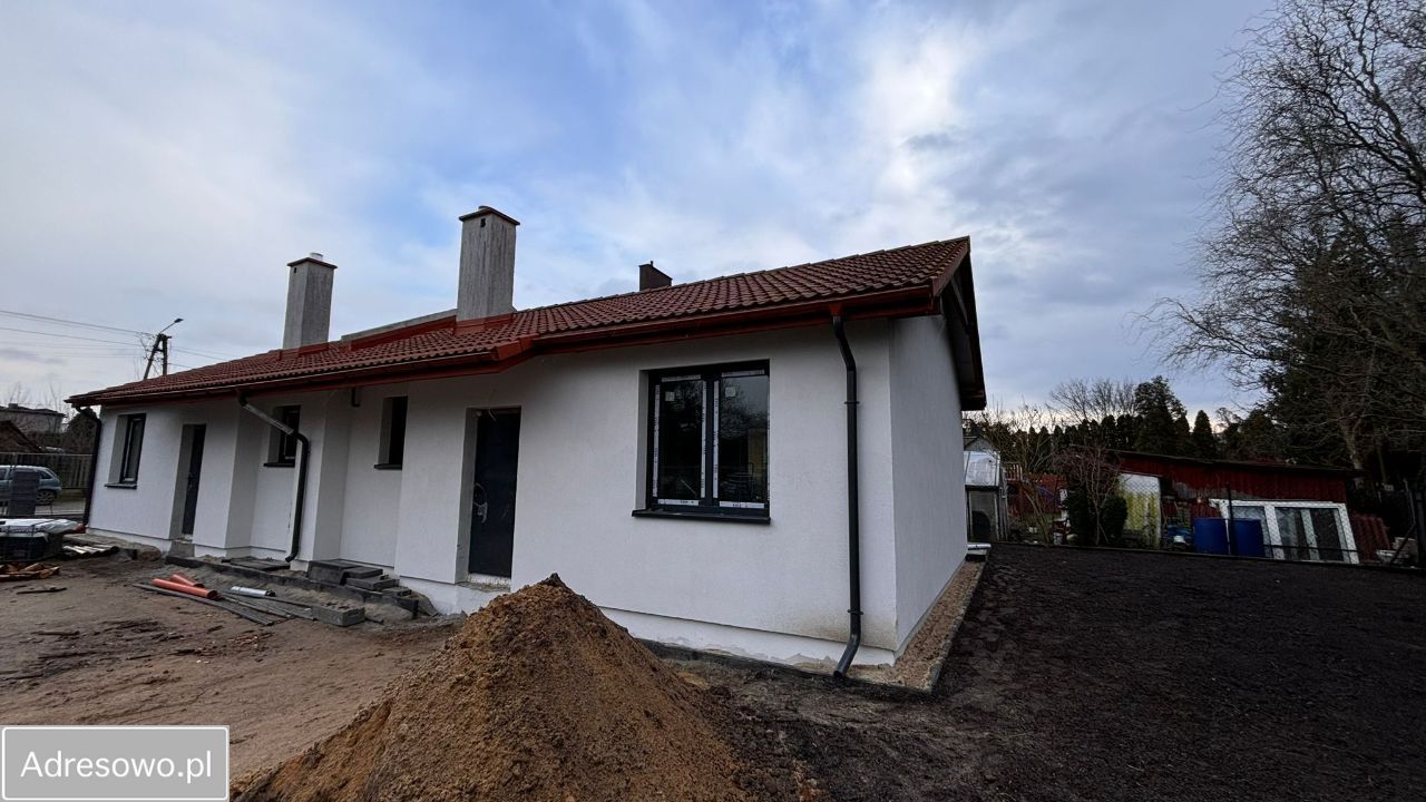 bliźniak, 2 pokoje Łochowo. Zdjęcie 4