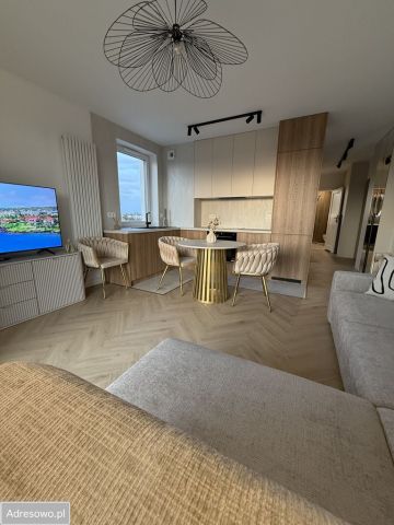 Mieszkanie 3-pokojowe Teresin, ul. Świętokrzyska. Zdjęcie 1