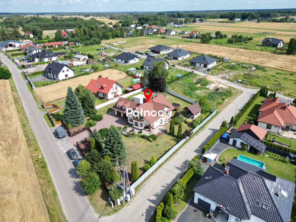 dom wolnostojący, 5 pokoi Piszczac. Zdjęcie 5