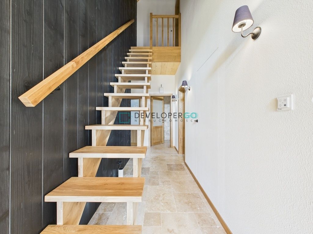 dom wolnostojący, 4 pokoje Lipowy Most. Zdjęcie 14