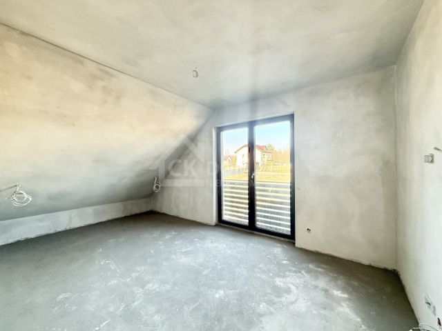 dom wolnostojący, 5 pokoi Bobrza. Zdjęcie 30