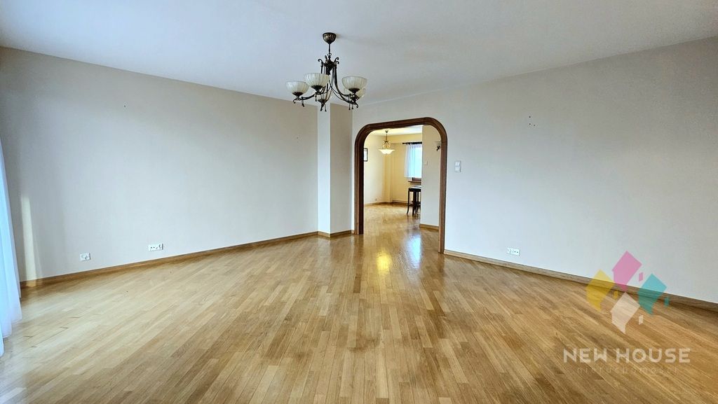 Mieszkanie 4-pokojowe Giżycko, ul. Królowej Jadwigi. Zdjęcie 2