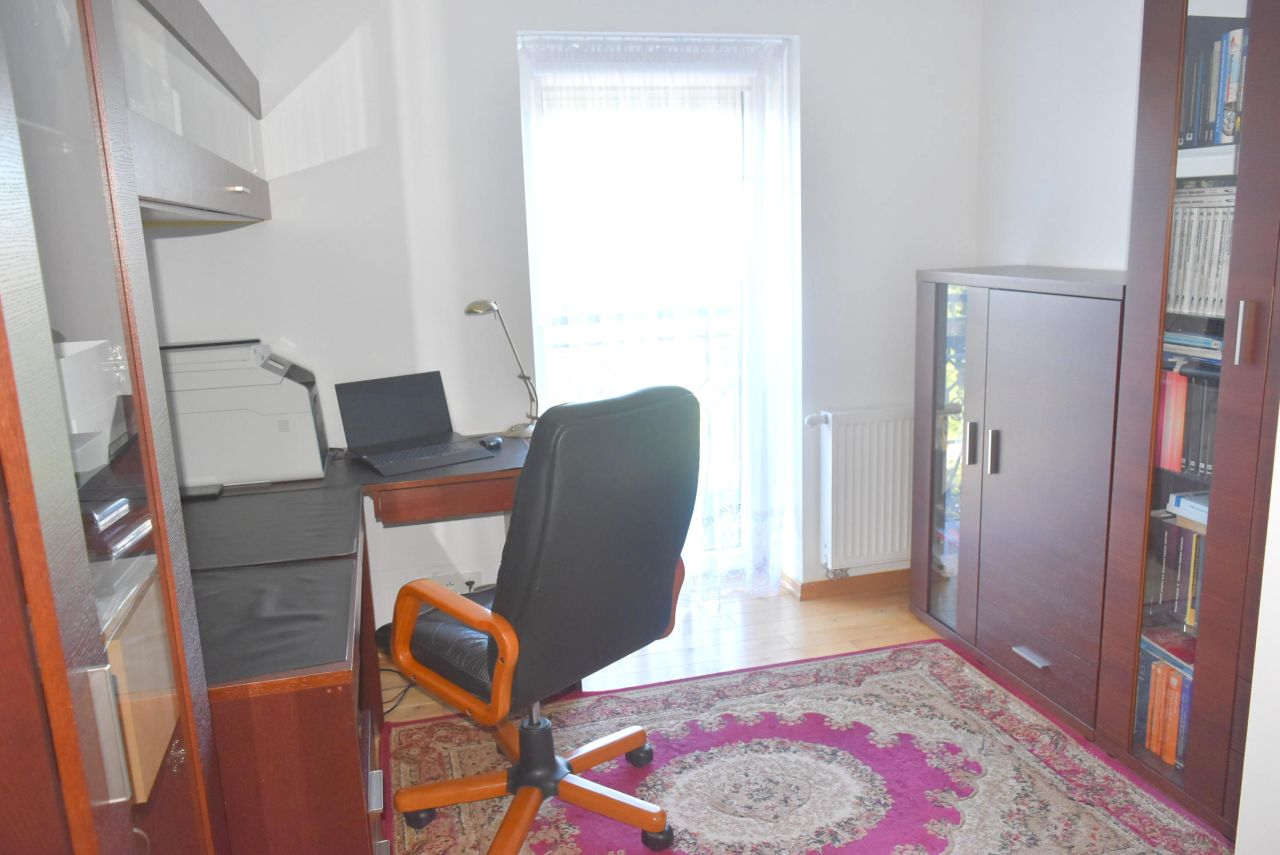 Mieszkanie 4-pokojowe Śrem Helenki, ul. Skłodowskiej-Curie. Zdjęcie 12