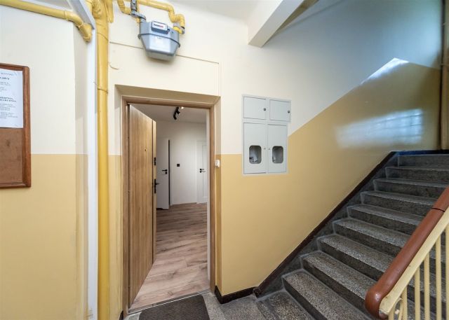 Mieszkanie 3-pokojowe Bielsko-Biała Śródmieście, ul. Bohaterów Warszawy. Zdjęcie 22