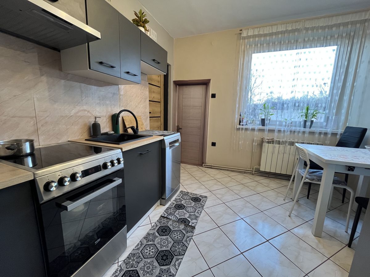 dom wolnostojący, 5 pokoi Pęgów. Zdjęcie 8