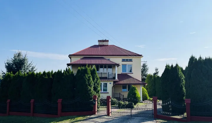 dom wolnostojący, 5 pokoi Trójczyce Na Klinie
