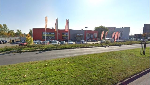 Hala/magazyn Kalisz Dobrzec Wielki, al. Wojska Polskiego. Zdjęcie 1