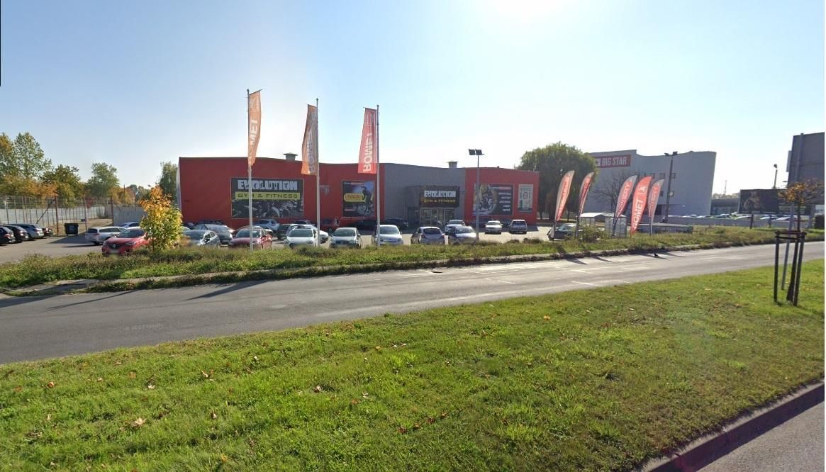 Hala/magazyn Kalisz Dobrzec Wielki, al. Wojska Polskiego