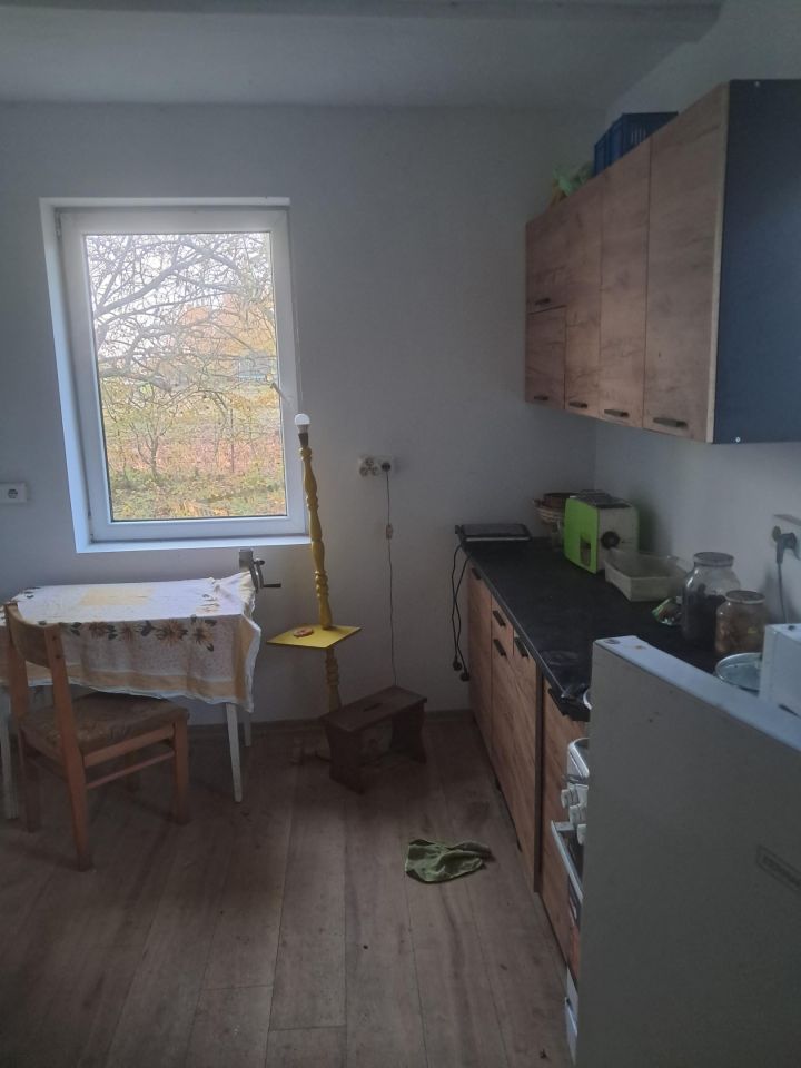 dom wolnostojący, 2 pokoje Lipno. Zdjęcie 7