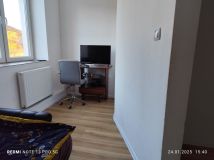 Mieszkanie 1-pokojowe Młoszowa. Zdjęcie 3