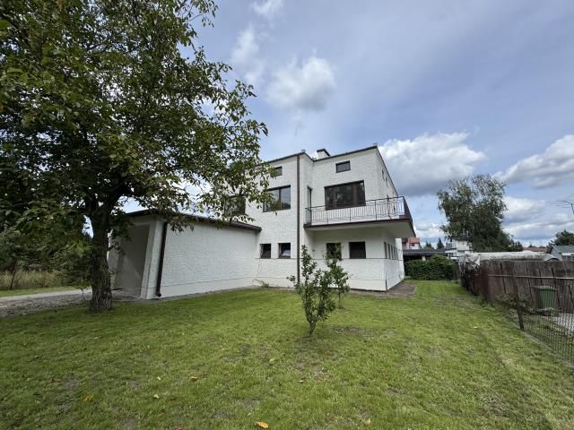 dom wolnostojący, 4 pokoje Zielonka Bankówka. Zdjęcie 1