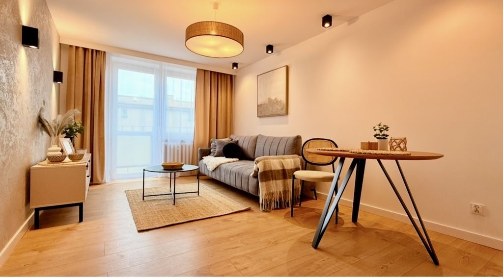 Mieszkanie 2-pokojowe Rzeszów, ul. Słoneczna. Zdjęcie 3