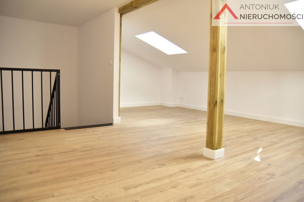 bliźniak, 5 pokoi Chotomów, ul. Dębowa. Zdjęcie 14