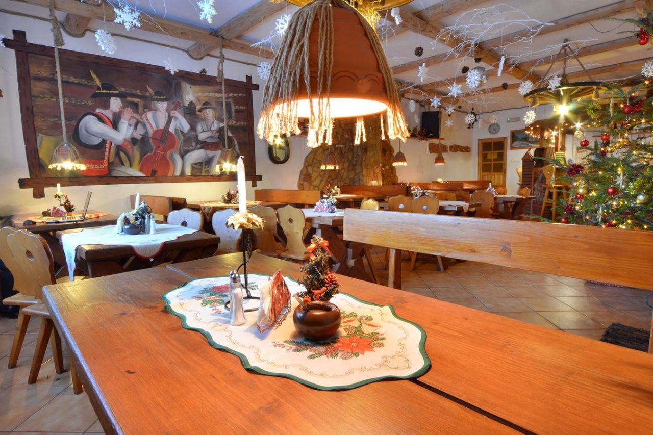 Hotel/pensjonat Korbielów, ul. Beskidzka. Zdjęcie 9