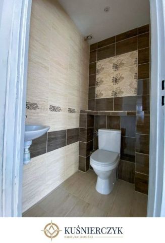 dom wolnostojący, 5 pokoi Zarszyn, ul. Bieszczadzka. Zdjęcie 11