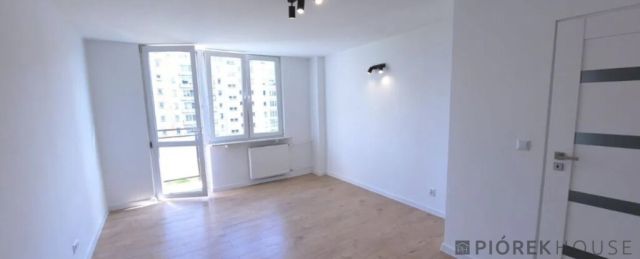 Mieszkanie 2-pokojowe Warszawa Targówek, ul. Krasnobrodzka. Zdjęcie 2