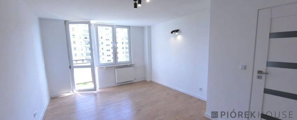 Mieszkanie 2-pokojowe Warszawa Targówek, ul. Krasnobrodzka. Zdjęcie 2