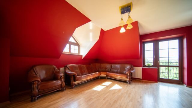 dom wolnostojący, 6 pokoi Zemborzyce Dolne. Zdjęcie 16