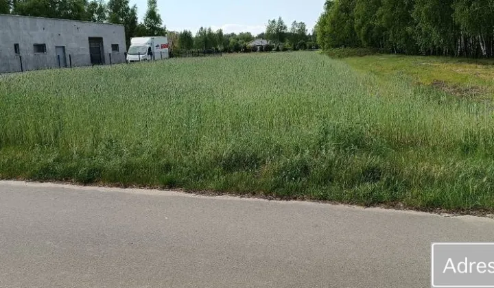 Działka budowlana Trójka