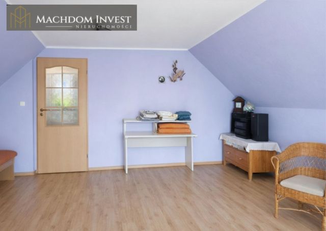 dom wolnostojący, 7 pokoi Półwieś. Zdjęcie 13