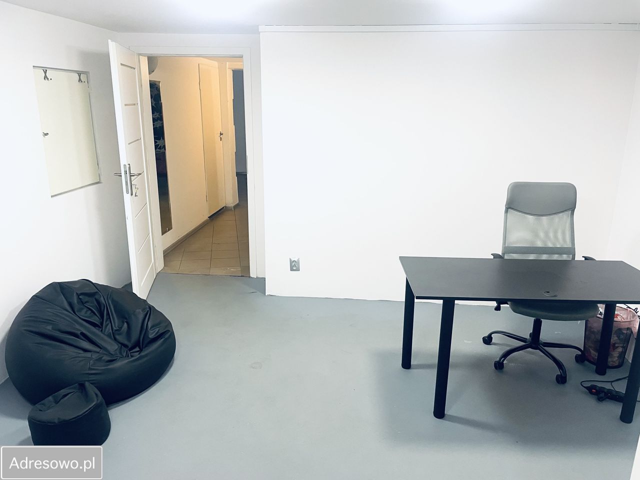 Lokal Katowice Wełnowiec, al. Wojciecha Korfantego. Zdjęcie 2