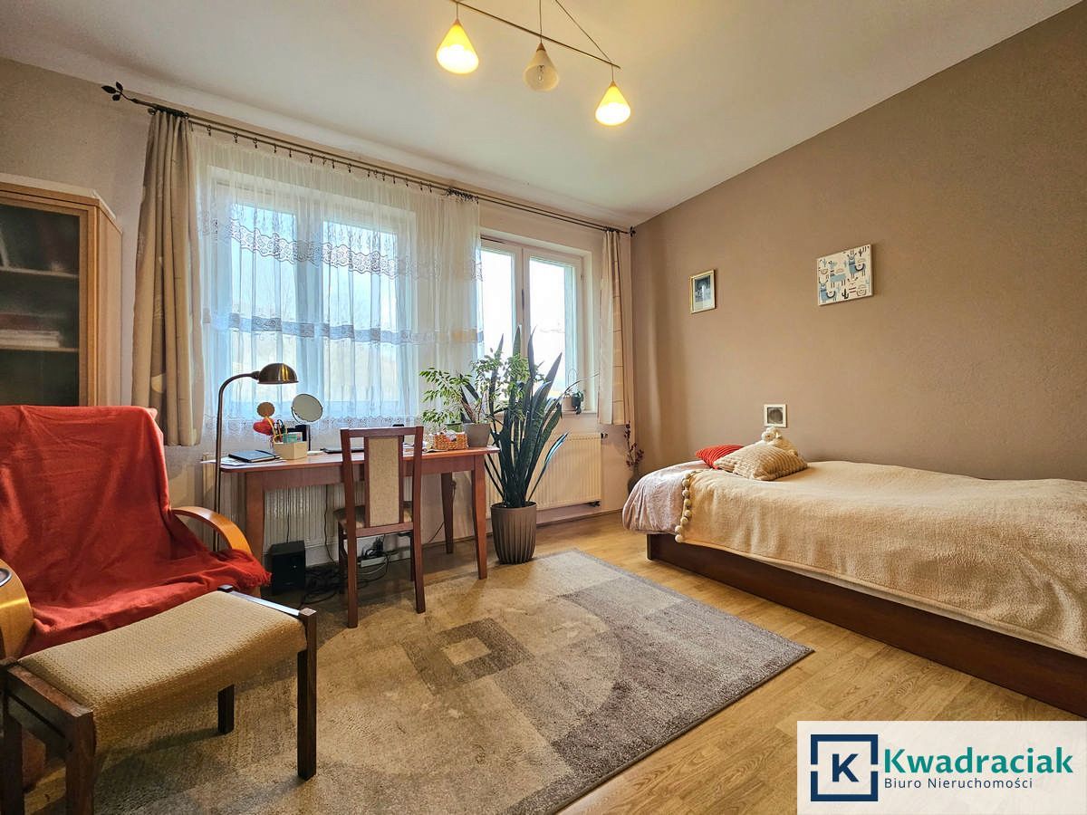 dom wolnostojący, 5 pokoi Mokre. Zdjęcie 15