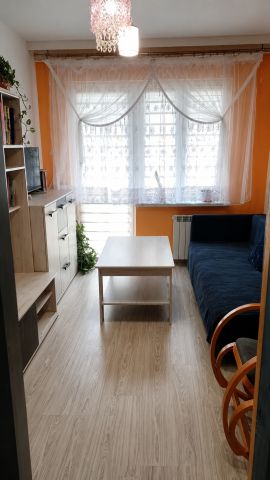 Mieszkanie 3-pokojowe Sędziszów Małopolski, ul. Osiedle Młodych. Zdjęcie 1