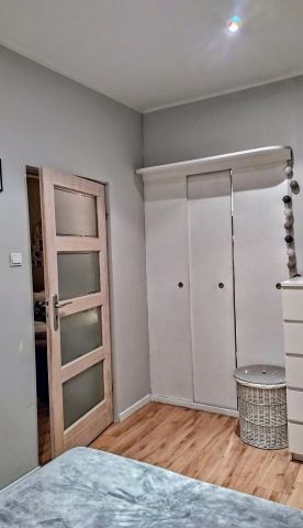 Mieszkanie 3-pokojowe Brzeg, ul. Ofiar Katynia. Zdjęcie 9