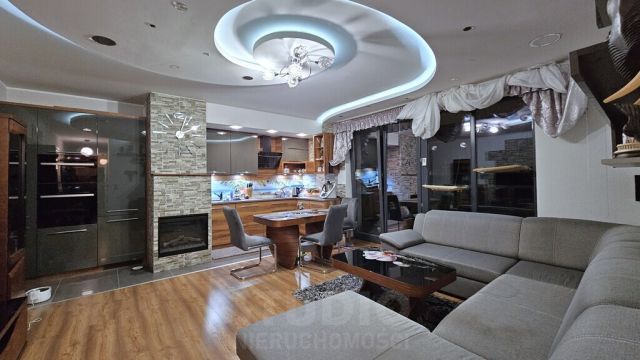 Mieszkanie 4-pokojowe Kraków Ruczaj, ul. Czerwone Maki. Zdjęcie 1