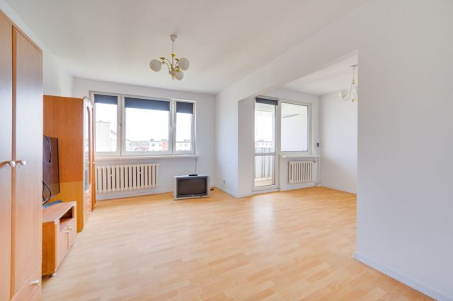 Mieszkanie 3-pokojowe Gdynia Obłuże, ul. płk. Stanisława Dąbka. Zdjęcie 3