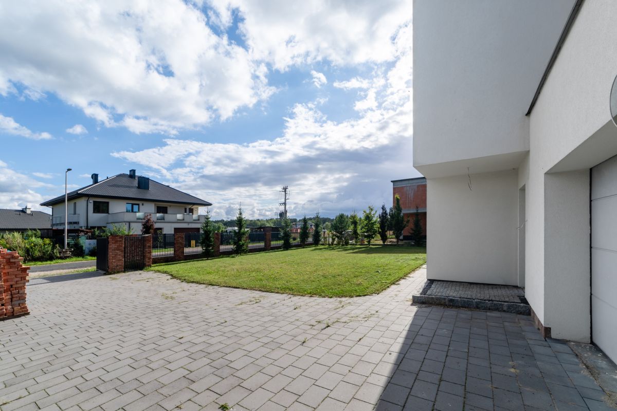 dom wolnostojący, 6 pokoi Stare Babice, ul. Bajkowa. Zdjęcie 7