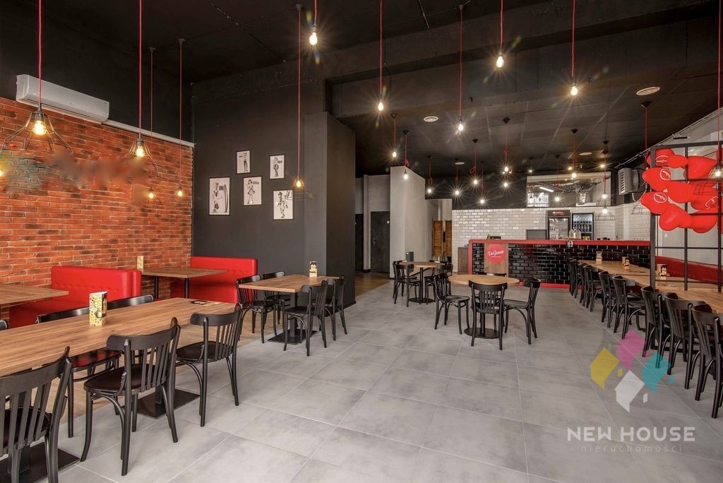 Nieruchomość komercyjna Olsztyn, al. Aleja Generała Władysława Sikorskiego. Zdjęcie 1