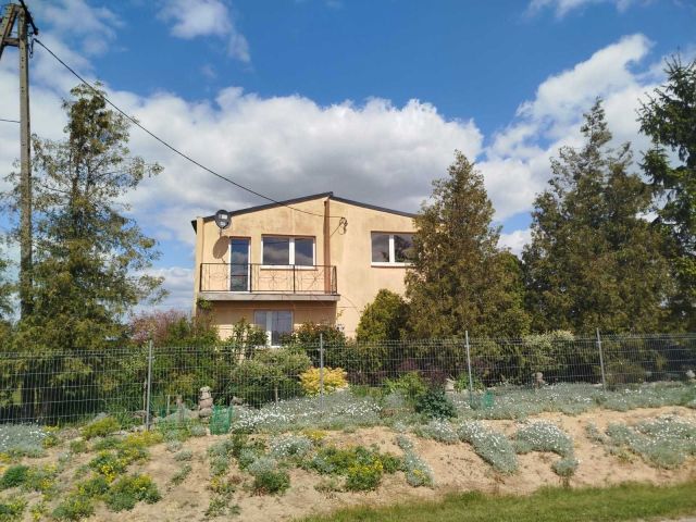 dom wolnostojący Zrazim. Zdjęcie 1