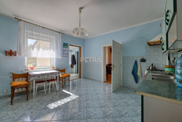 dom wolnostojący, 5 pokoi Zembrzus-Mokry Grunt. Zdjęcie 4