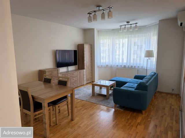 Mieszkanie 4-pokojowe Warszawa Ursus, ul. Ryżowa. Zdjęcie 1
