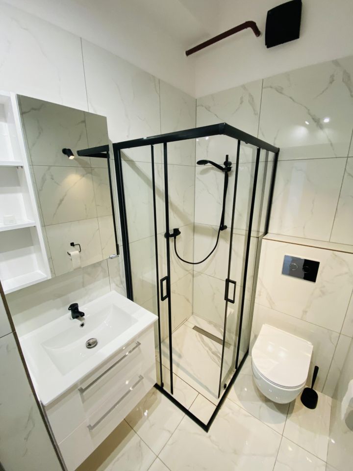 Mieszkanie 7-pokojowe Dąbrowa Rzeczycka. Zdjęcie 23