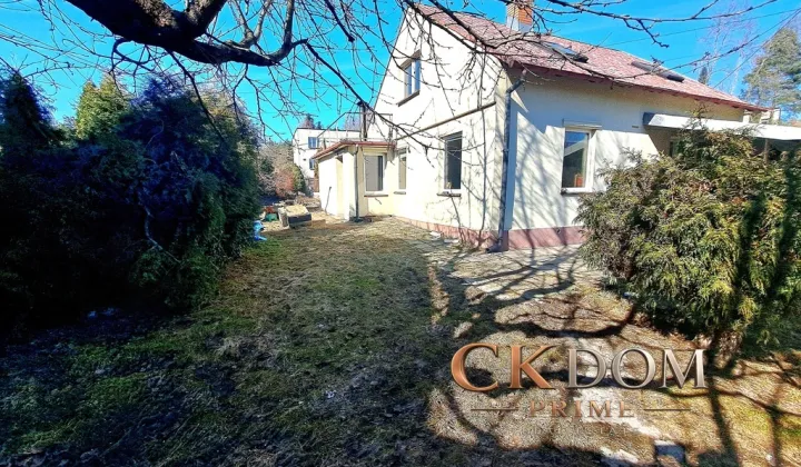 dom wolnostojący, 2 pokoje Kielce Zalesie