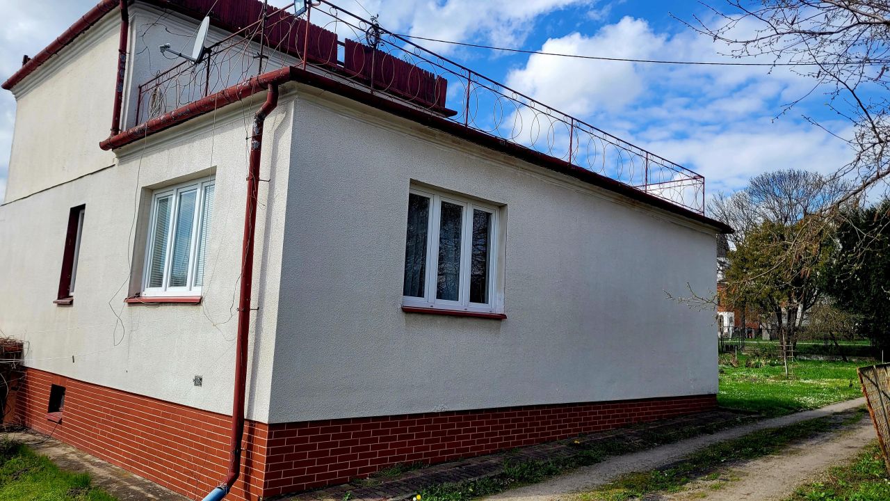 gospodarstwo, 4 pokoje Hostynne. Zdjęcie 9