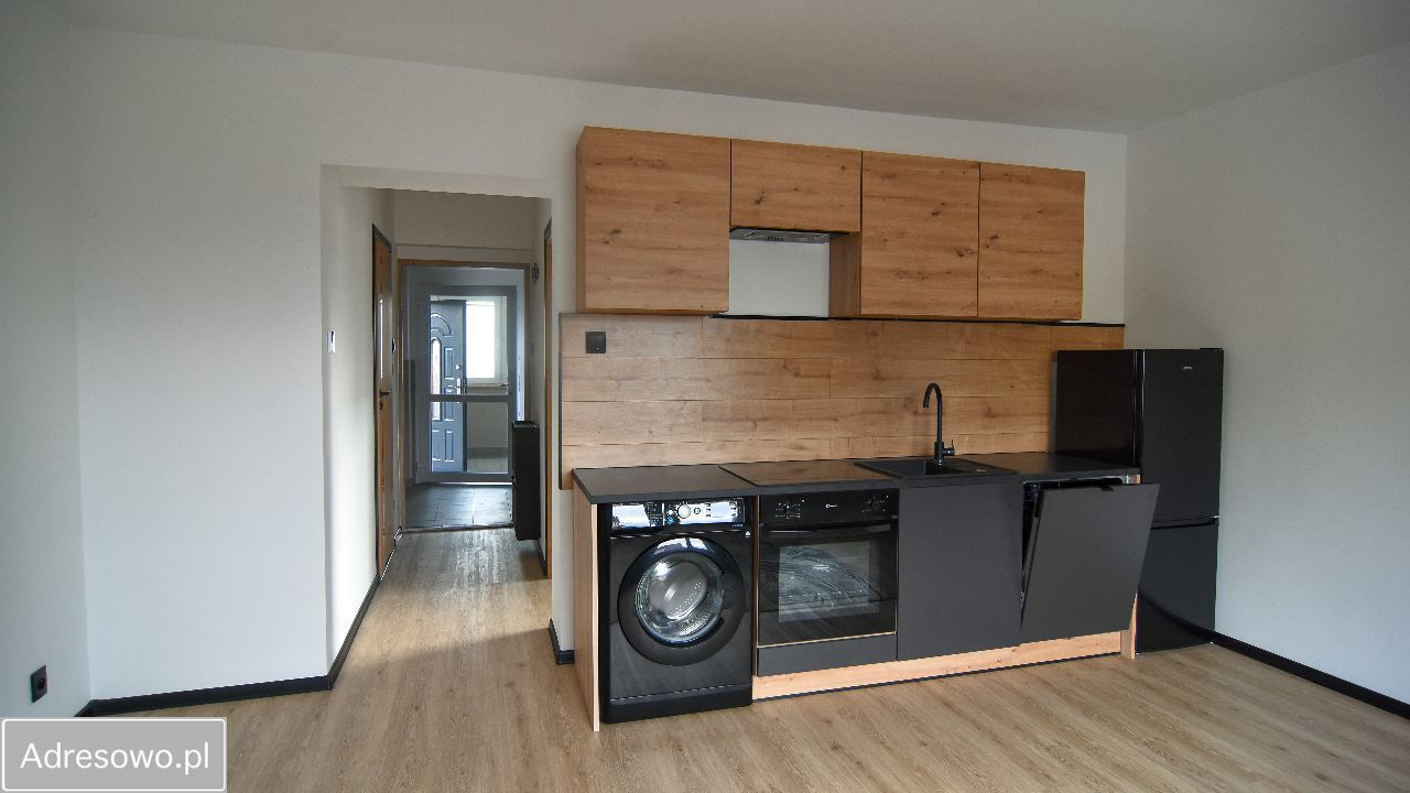 dom wolnostojący, 8 pokoi Wejherowo Śmiechowo, ul. Świętopełka. Zdjęcie 4