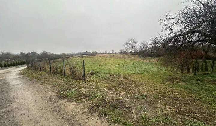 Działka budowlana Płoskie